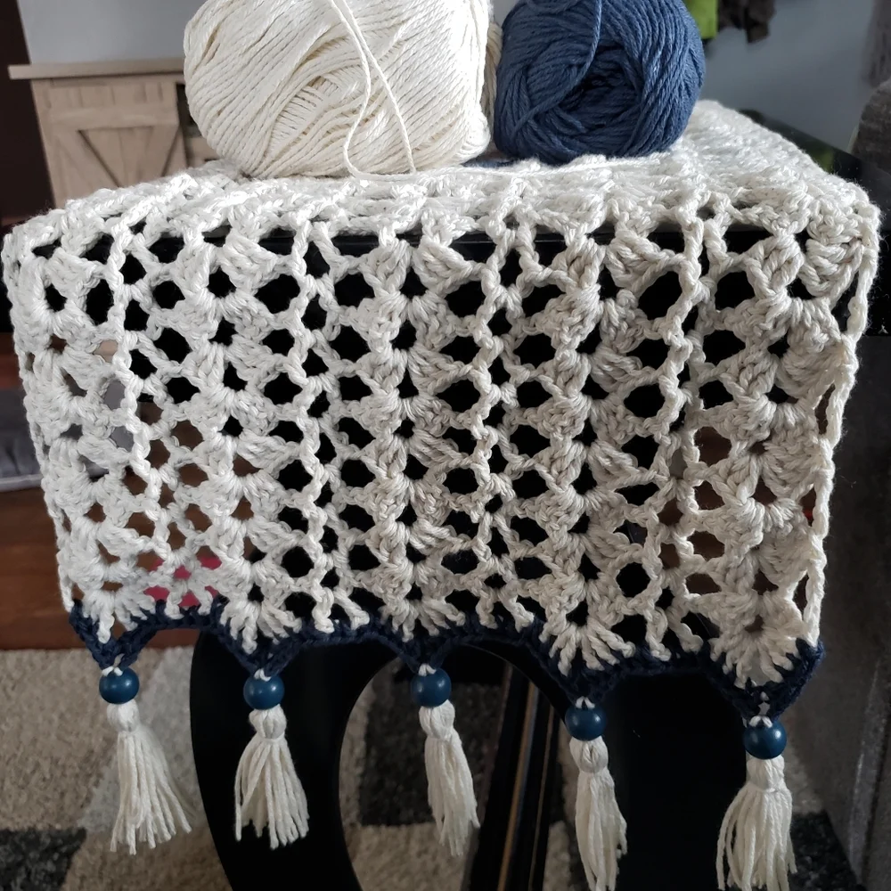 Table Runner Handcrochet Handmade